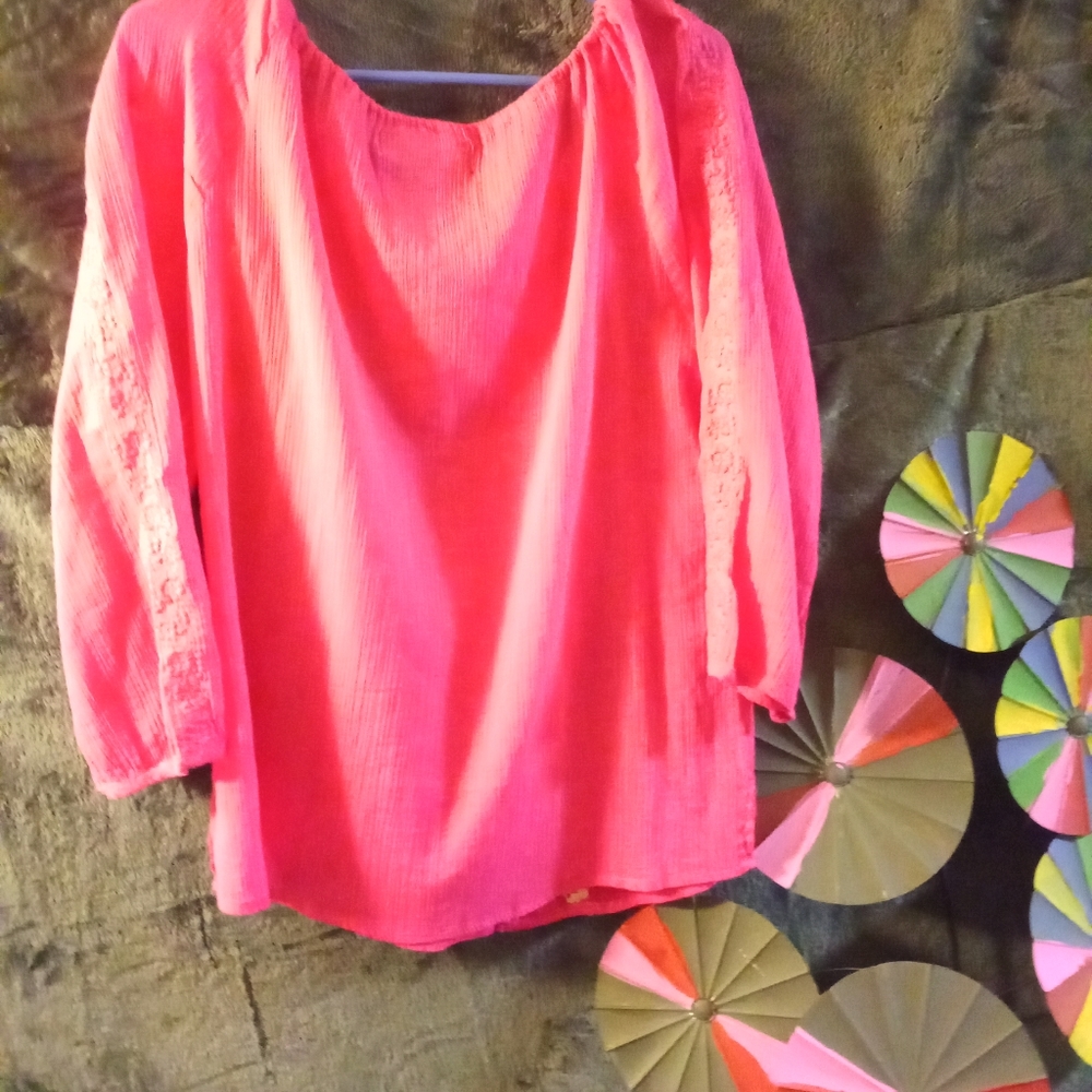 Bohemian Cafe, Large, Pink Blouse